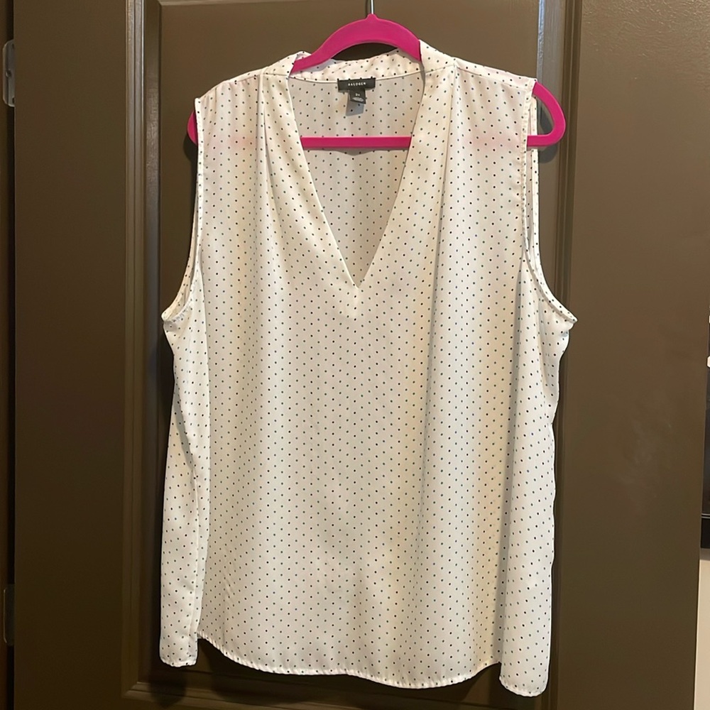 Halogen sleeveless v-neck blouse -  2X
